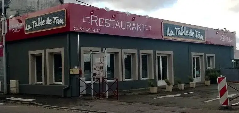 La Table de Tom Restaurant in Neubourg