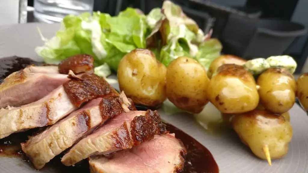 Les 2 Zèbres_Neubourg_slider_image_2