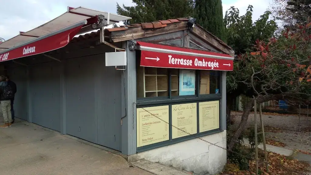 Le Clos Restaurant in Hauterives