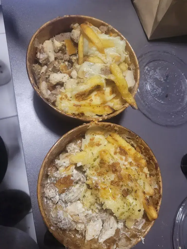 J H_Le Carnot_Neubourg_review