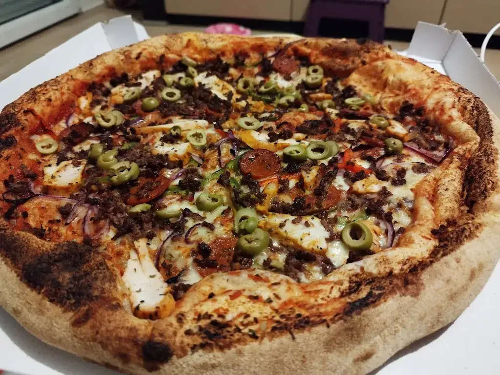 Just'You pizza le neubourg_Neubourg_slider_image_2