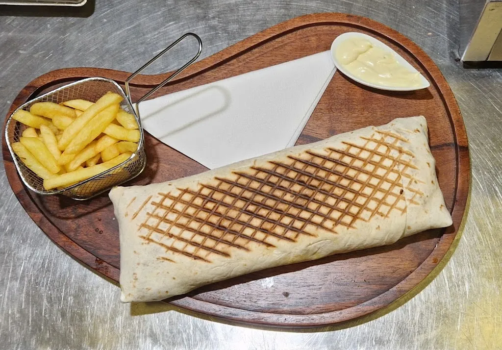 Menu_MC AMINE Le Neubourg_Neubourg_immagine_5