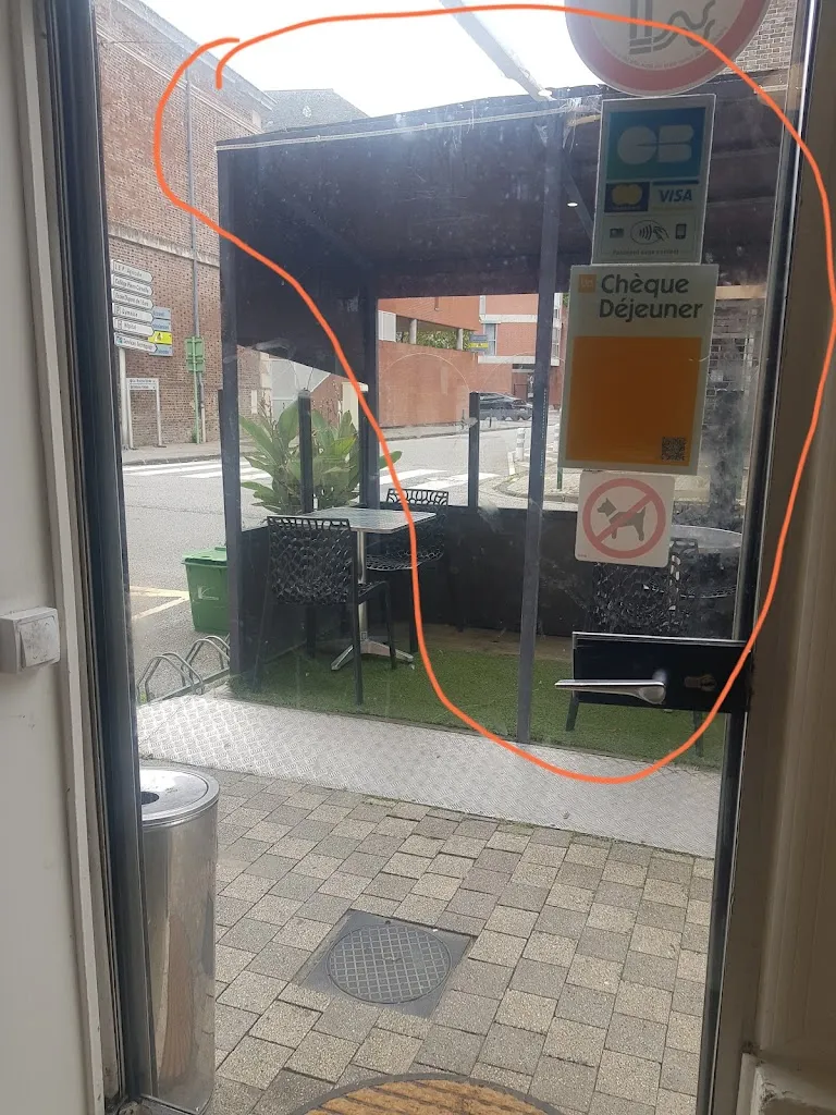 Charlotte Besnard_MC AMINE Le Neubourg_Neubourg_recensione