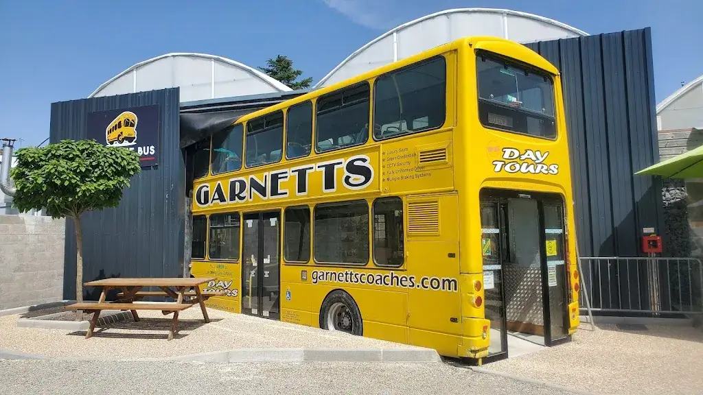 L'épicerie Bus Restaurant in Neubourg