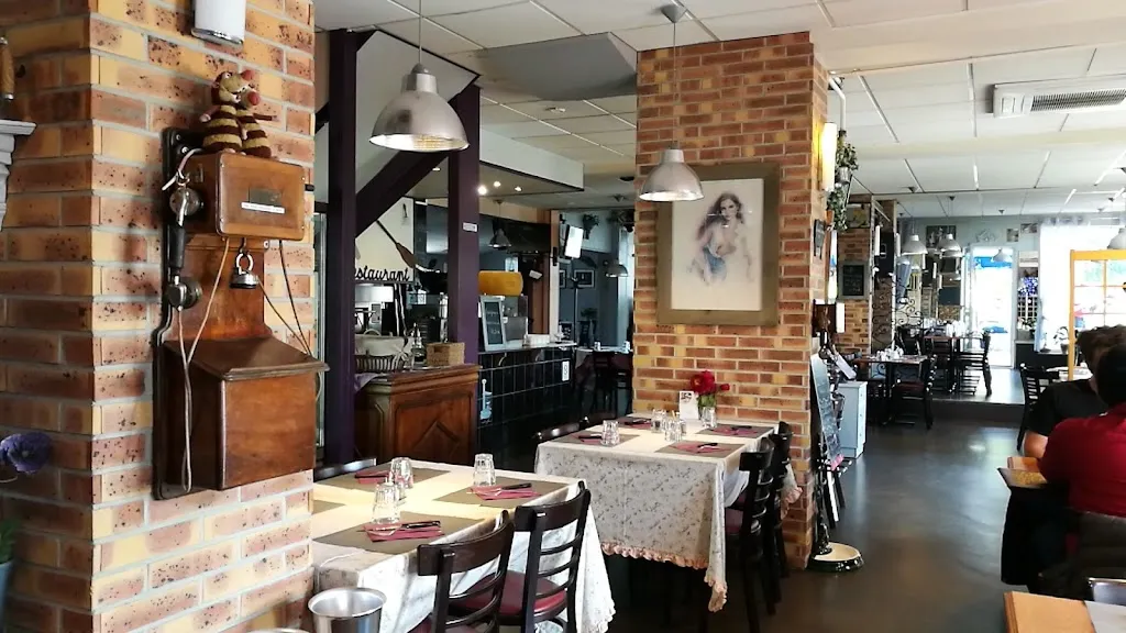 Bella Carlotta restaurant in Trait