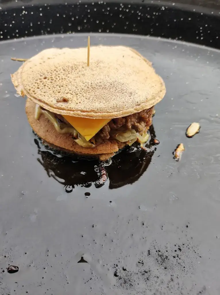 Menu_LMX Street Food_Trait_image_2