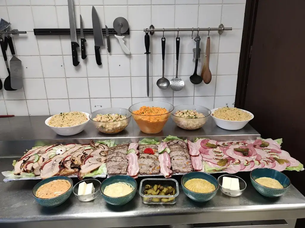 Menu_LMX Street Food_Trait_image_4