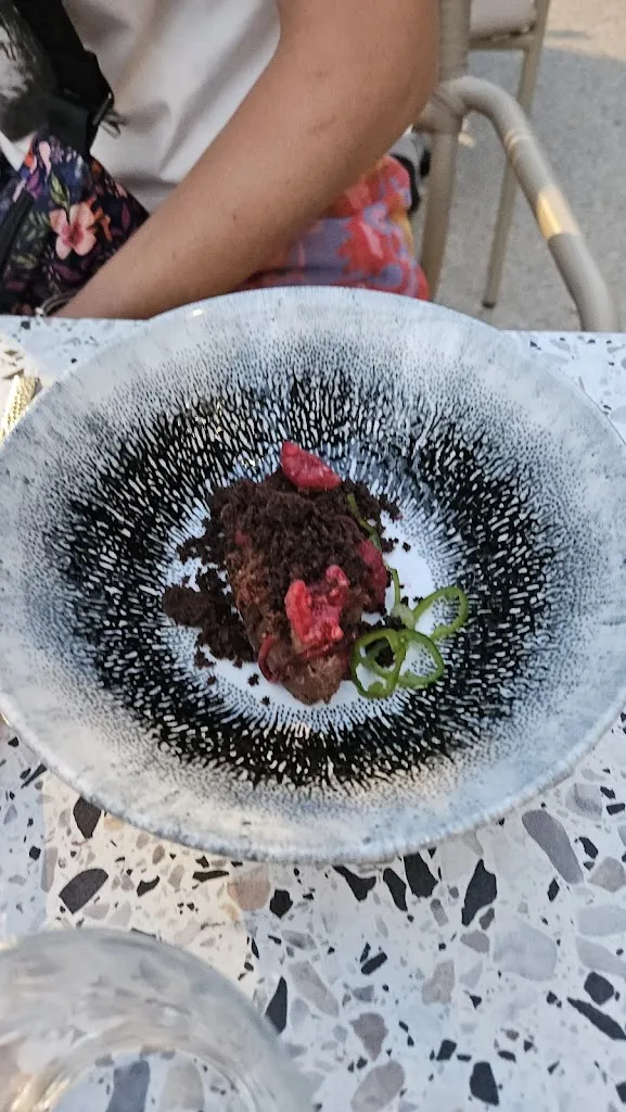 Chi H. Lee_La Table de Socrate_Vaudreuil_recensione