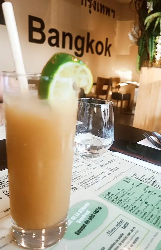 Aissetou Niakate_Le Sabaidee_Val-de-Reuil_review