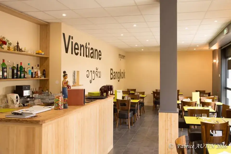 Le Sabaidee Restaurant in Val-de-Reuil