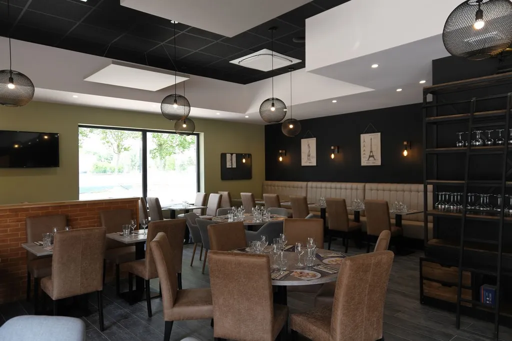 The Factory Sports Café Restaurant in Val-de-Reuil