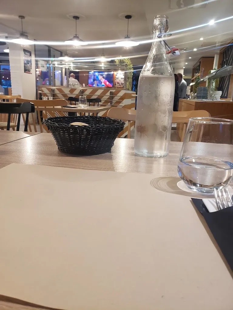 Ambre_Le Bistrot d'Eric_Val-de-Reuil_review