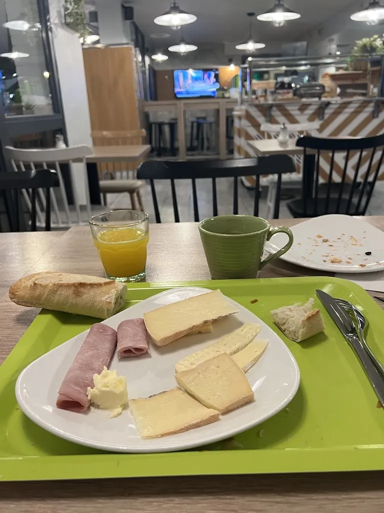 Steven Bruce_Le Bistrot d'Eric_Val-de-Reuil_review