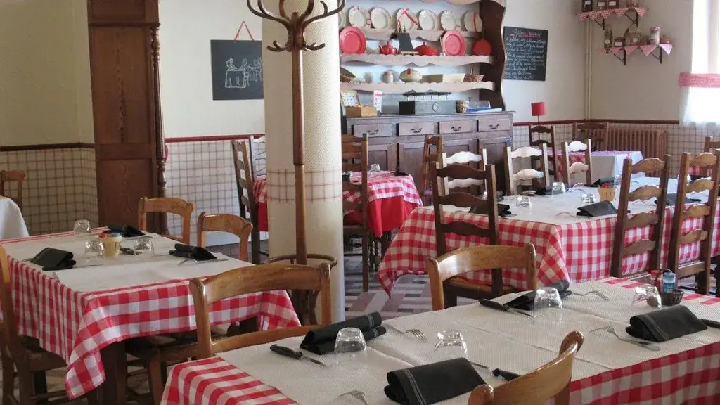 Le Normandy restaurant in Lessay