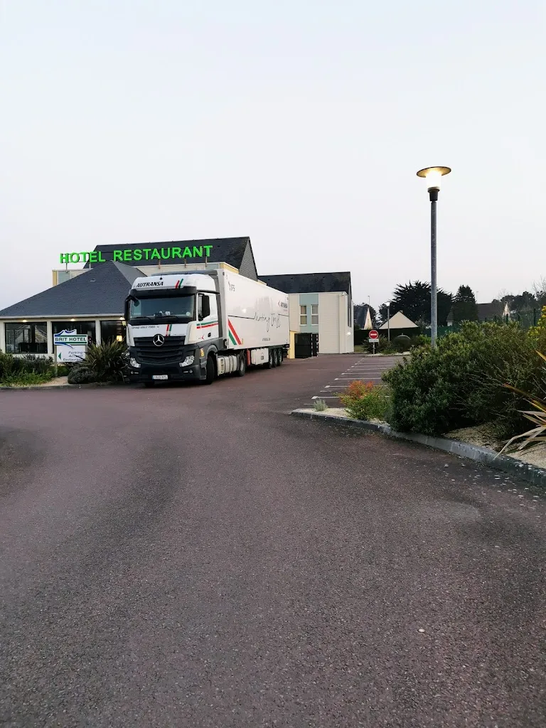 Deividas Buzas_Brit Hotel Comfort La Côte Des Havres_Lessay_review