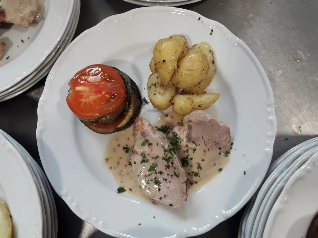 Le Lieurey Restaurant-Traiteur_Lieurey_slider_image_2