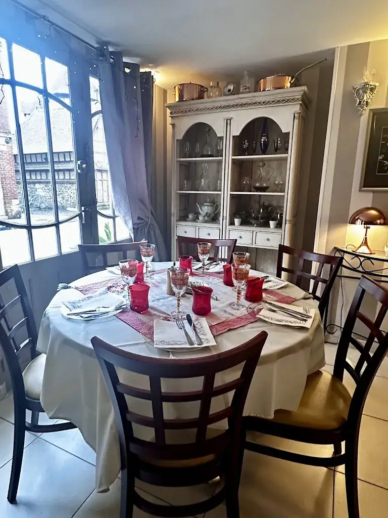 Karina D'Emilio_Casa Lippi_Andelys_review