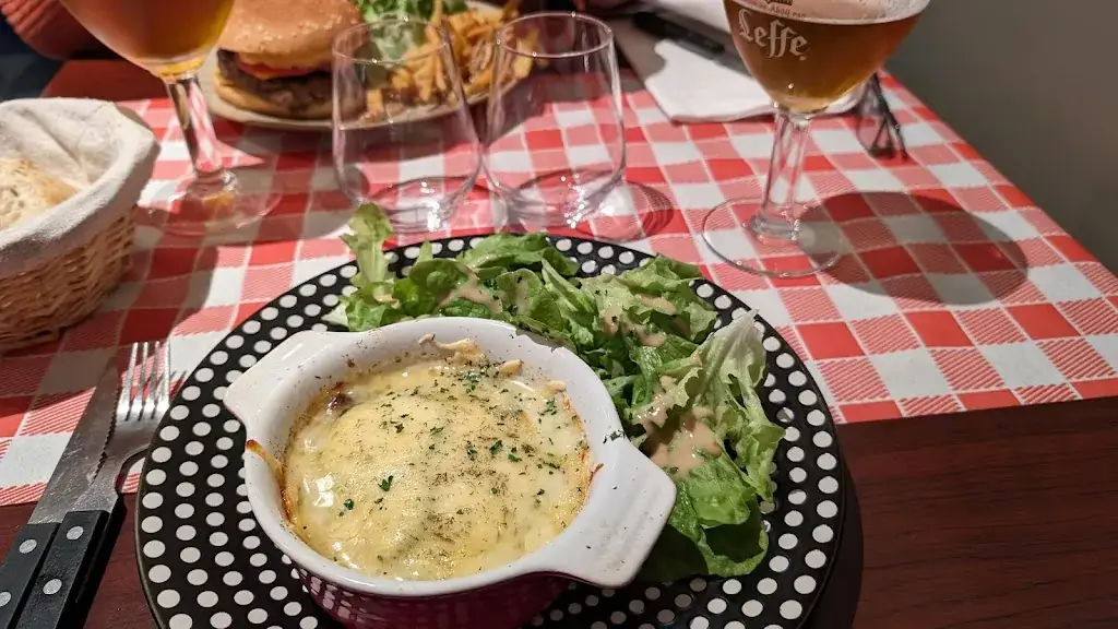 Stewart Wilkins_Marco _ Polo - Restaurant Italien Traditionnel_Andelys_review