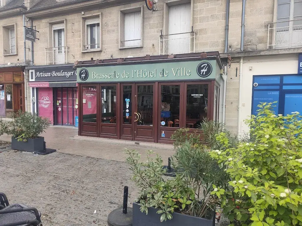 Brasserie de l'Hôtel de Ville Restaurant in Andelys