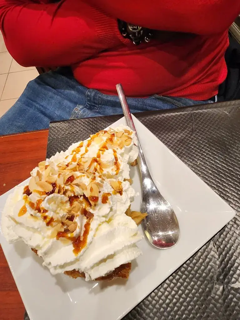 Brasserie de l'Hôtel de Ville_Andelys_slider_image_2