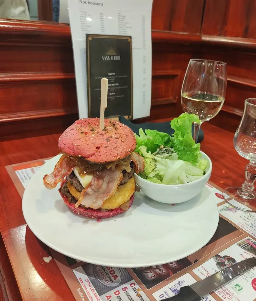 Brasserie de l'Hôtel de Ville_Andelys_slider_image_3