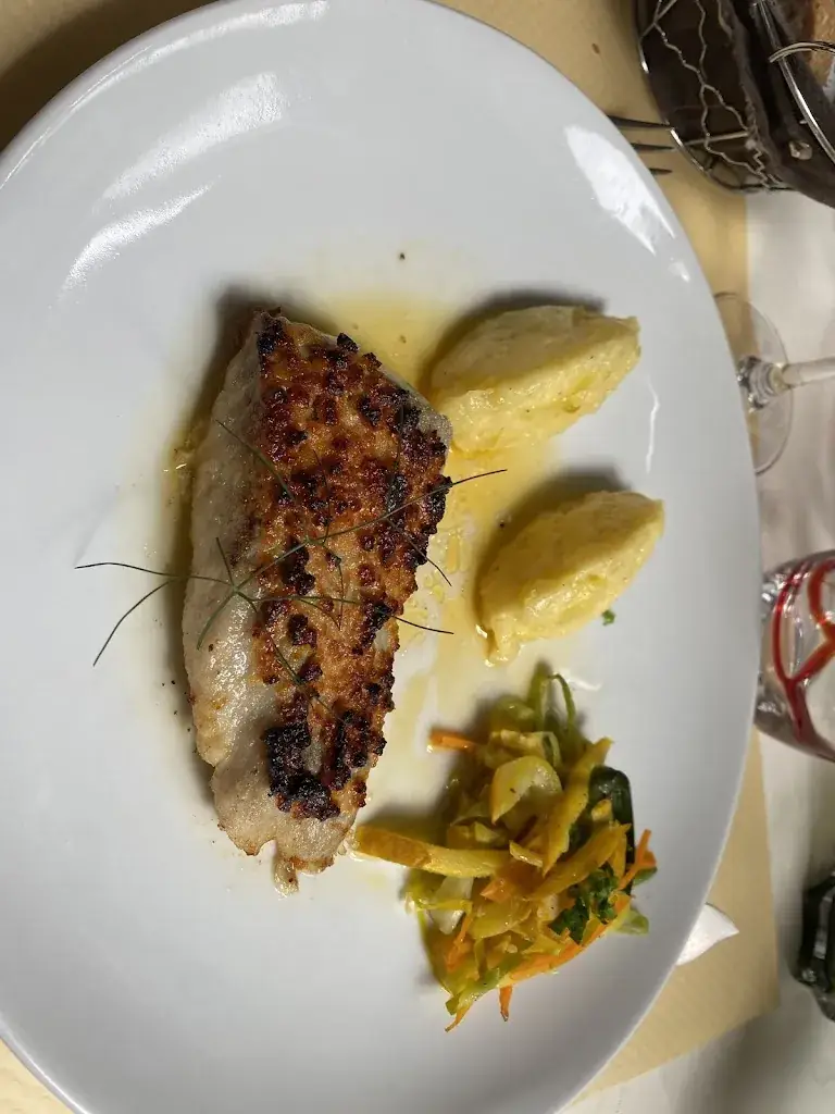 Le Restaurant Bistronomy @ Hôtel de Paris Restaurant Bistronomy_Andelys_slider_image_3