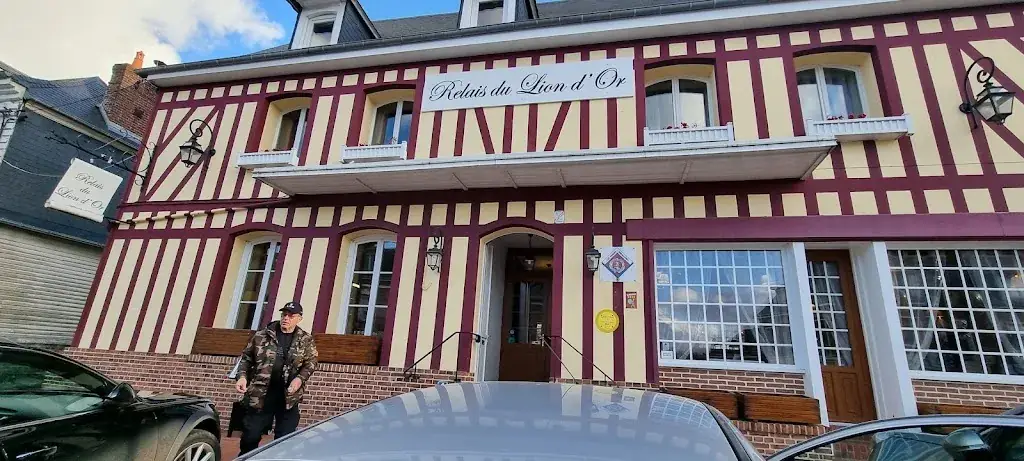 Relais du Lion d'Or_Londinières_slider_image_1