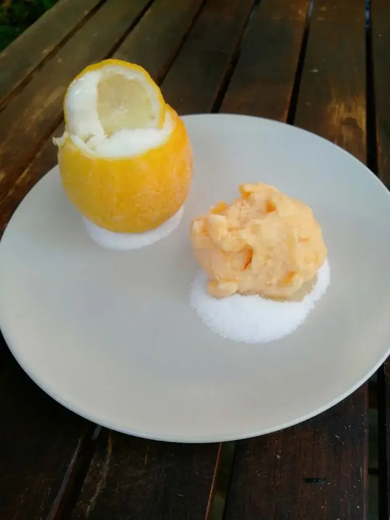 Matthias Graf_Côté Jardin_Villages_review