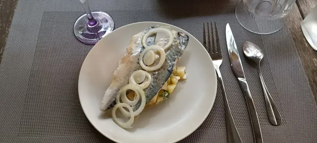 nicolas barthélemy_Côté Jardin_Villages_review