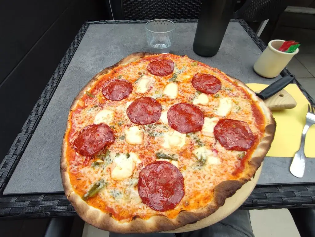 R et A RomAle_PIZZERIA LE MONT- ORIO_d'Hauteville_review