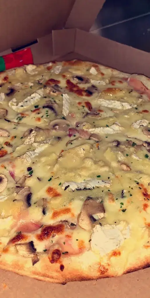 Menu_Pizza Land_Lillebonne_image_9