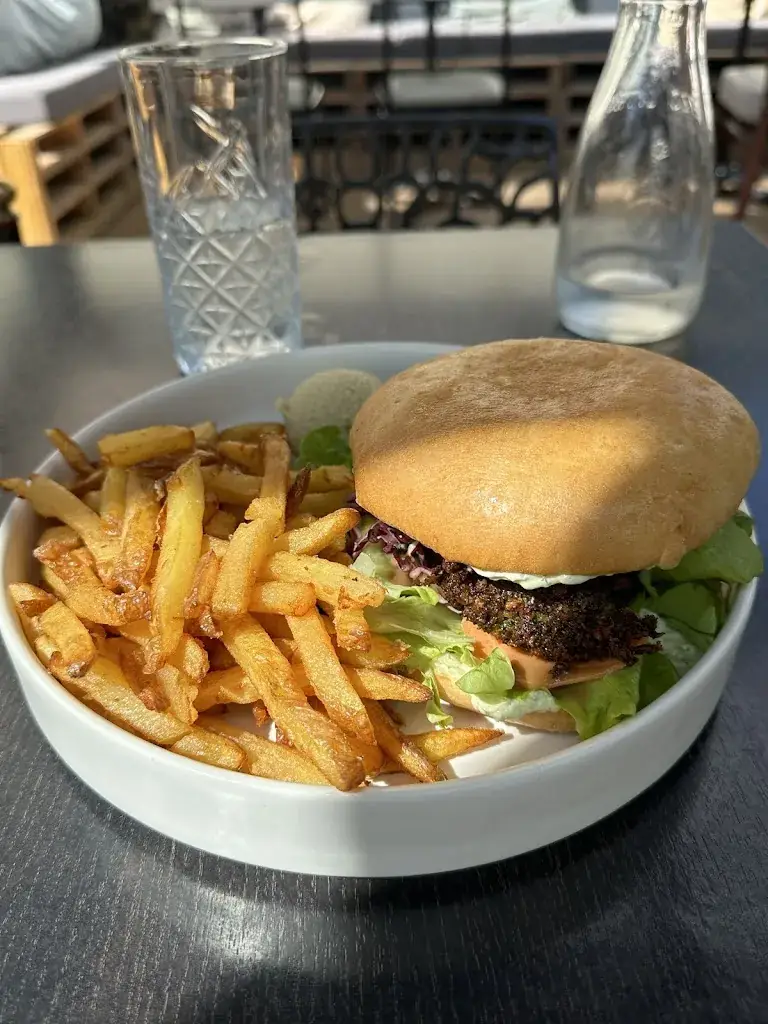 le 18 Bar à Vins_Luneray_slider_image_2