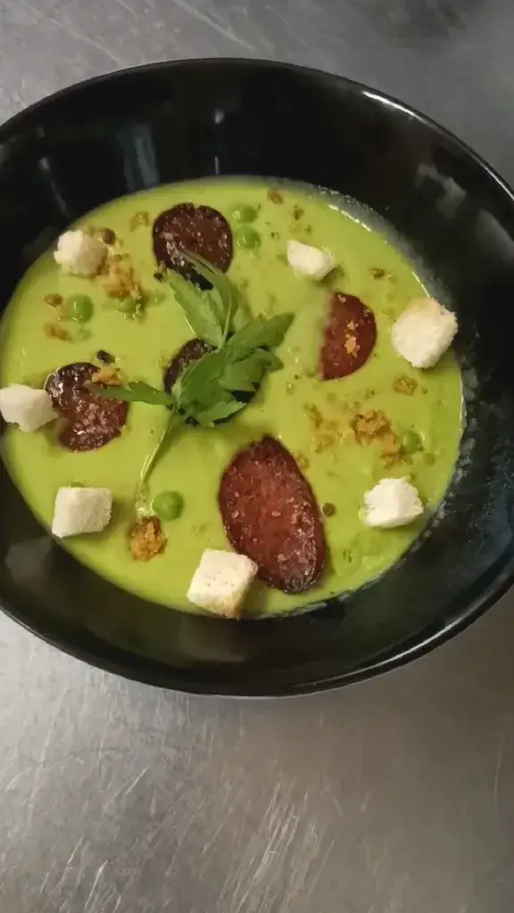 L'esplanade de bagnoles_Normandie_slider_image_2