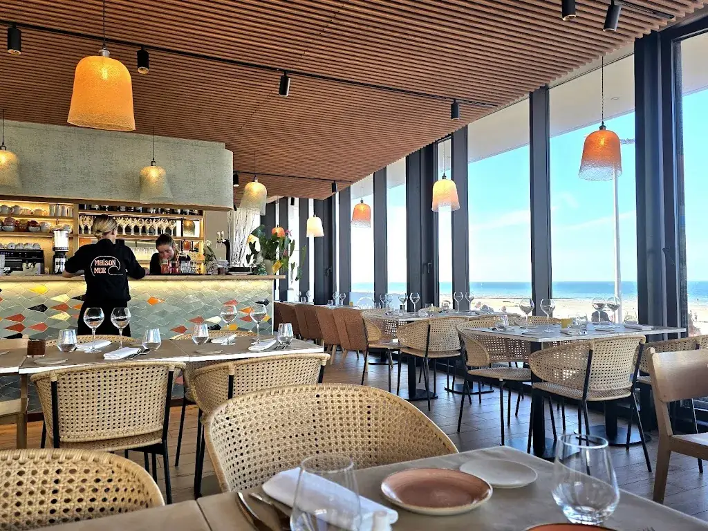 Maison Mer Restaurant in Luc-sur-Mer