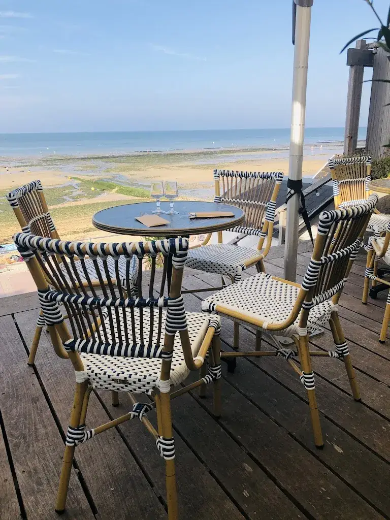 Les Terrasses du mini golf_Luc-sur-Mer_slider_image_3