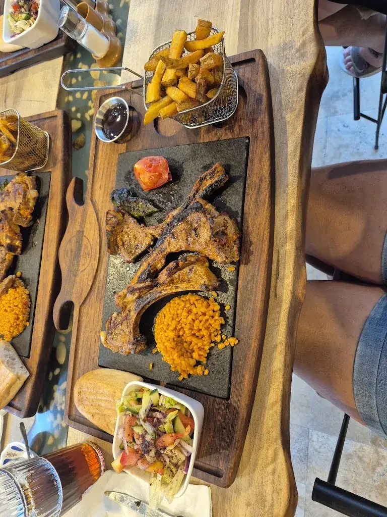 Michelle Farr_Grill house au feu de bois_Louviers_review