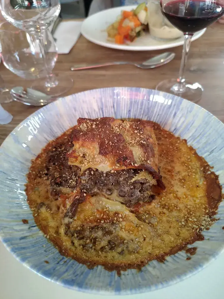 INANC RESTAURANT_Huriel_slider_image_2