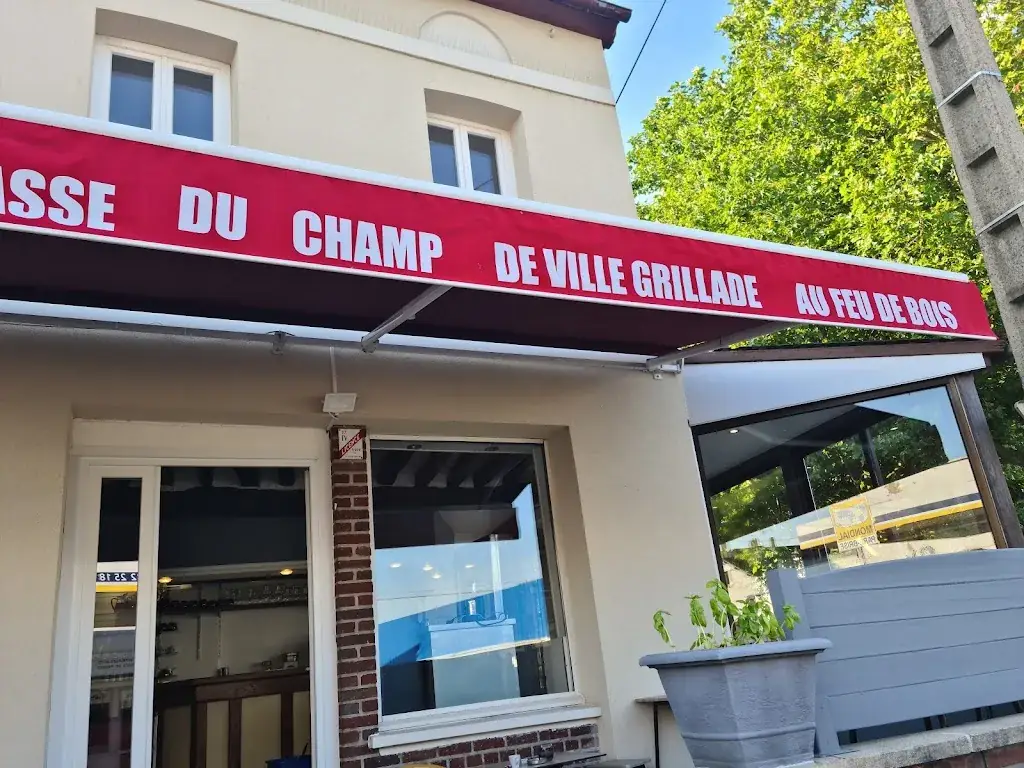 LA TERASSE DU CHAMP DE VILLE_Louviers_slider_image_1