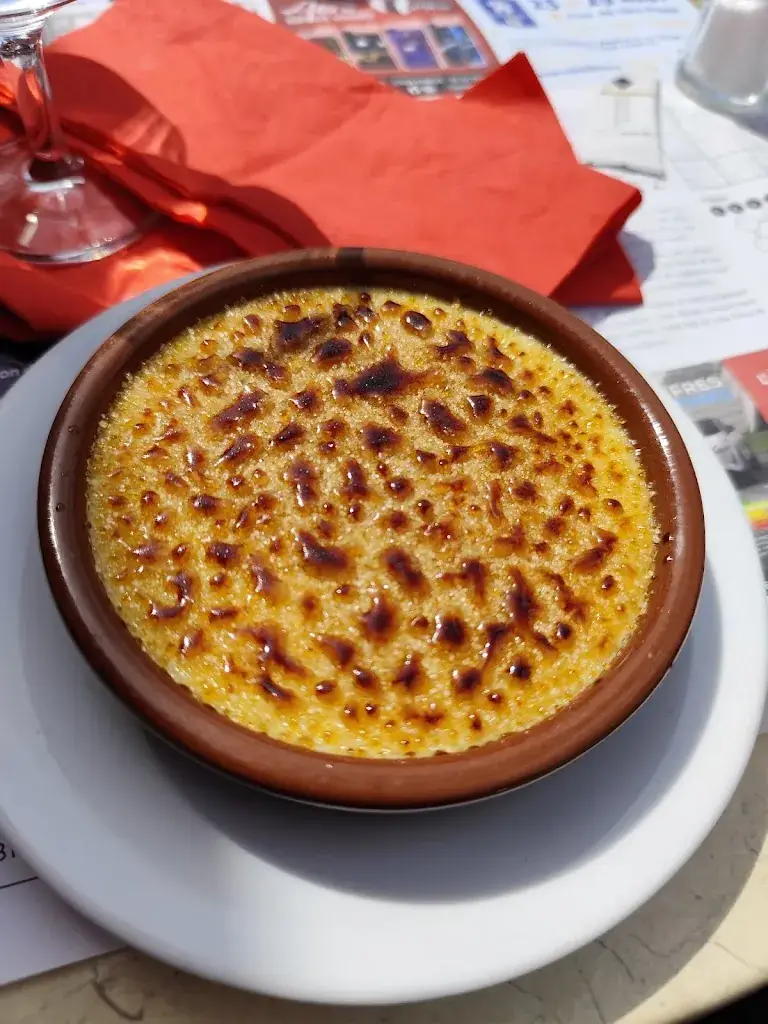 Le Classic_Louviers_slider_image_3