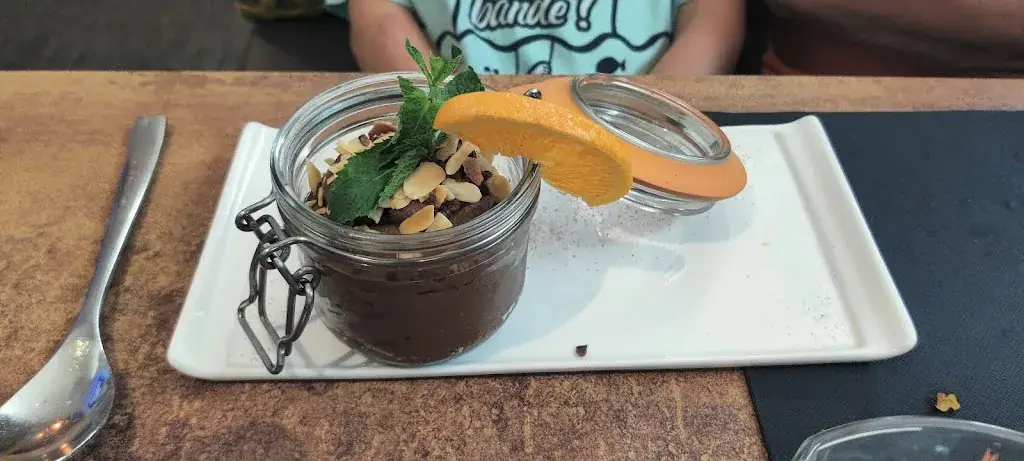 Helene Bourdon_Brasserie le Parvis_Louviers_review