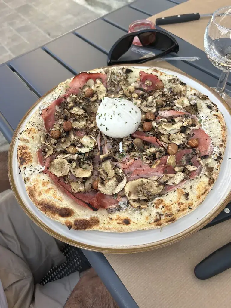 catherine lefaix_La Napolia Louviers_Louviers_Bewertung