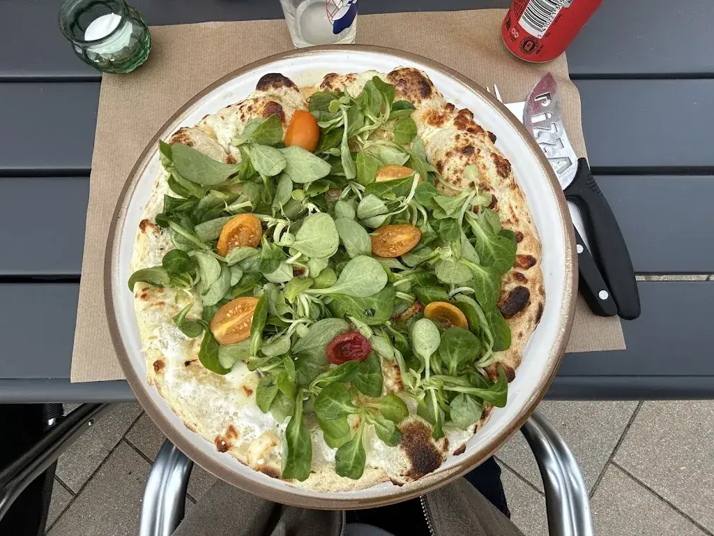 Paoline_La Napolia Louviers_Louviers_Bewertung