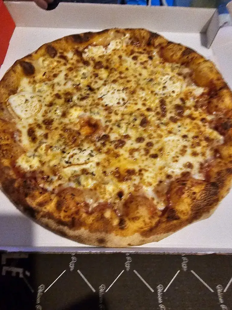 Menu_Delices Pizza_Louviers_image_8