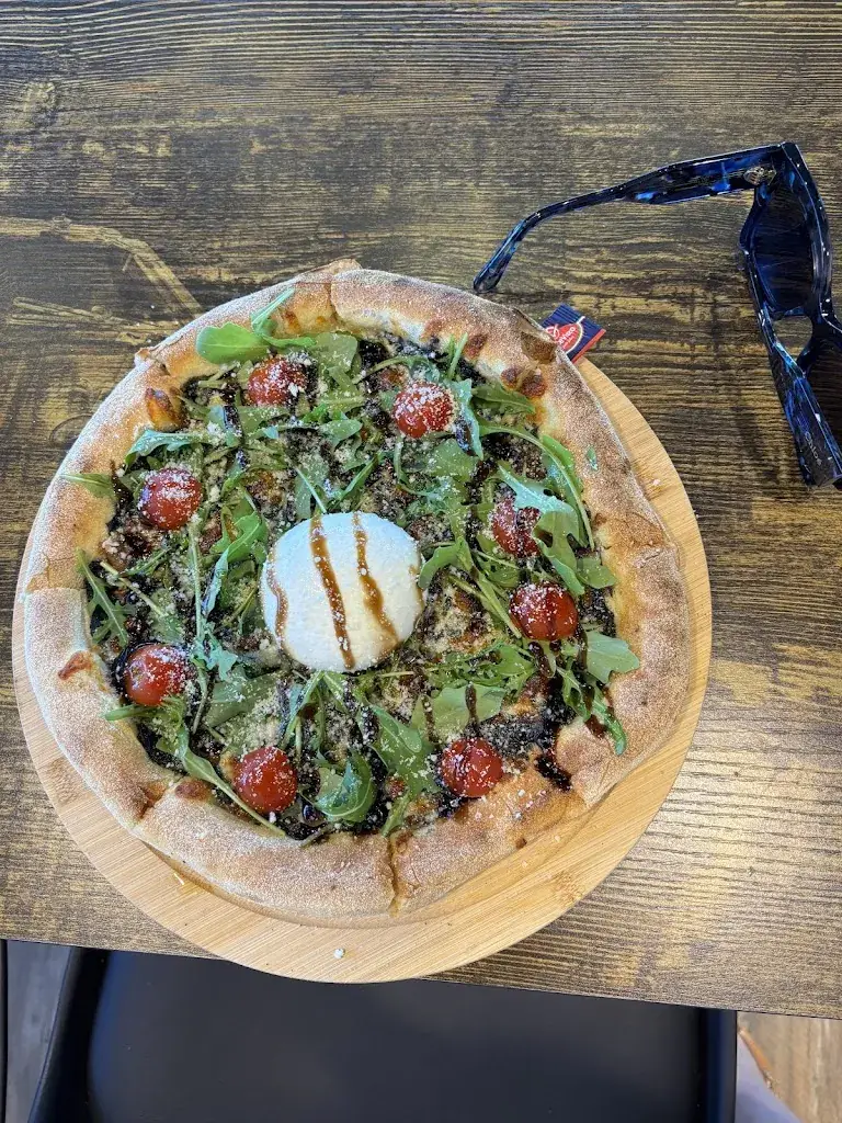 Pizza town_Louviers_slider_image_2