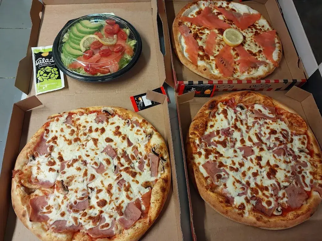 Menü_Bella Pizza_Marcilly-sur-Eure_Bild_4