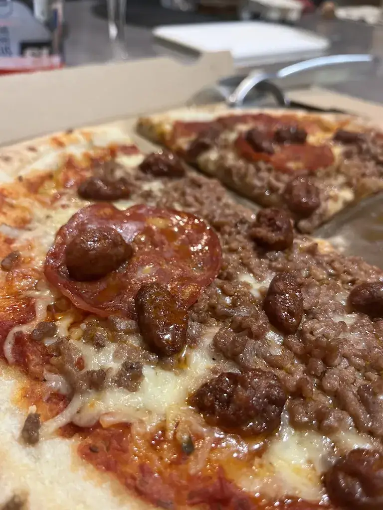 Noëmie Derouault_jopizz'_Messei_recensione