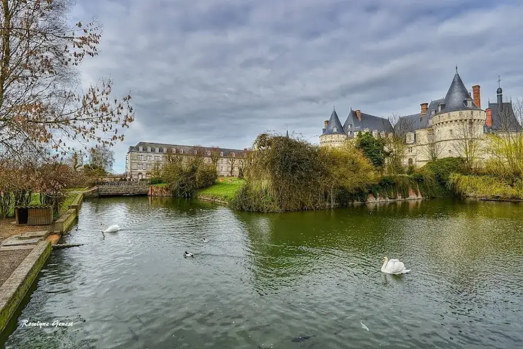 Lycée St Joseph - Château de Mesnières : Forêt, Horticulture, Services, Hôtellerie_Mesnières-en-Bray_slider_image_3