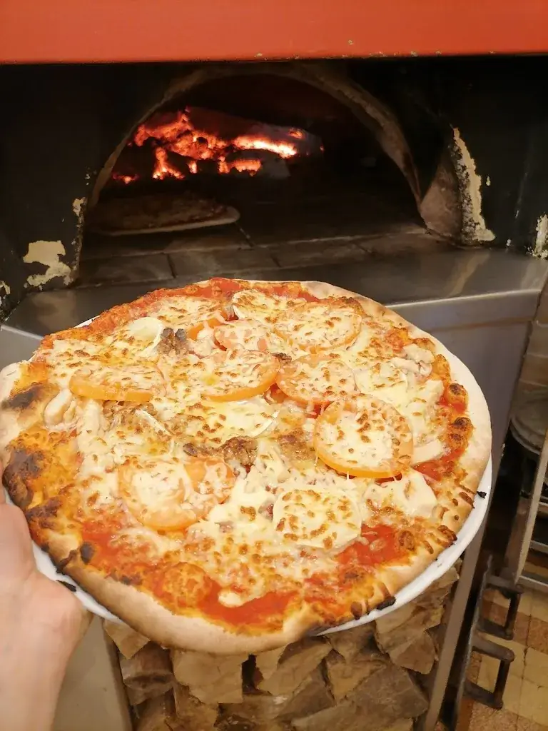 Menu_O Pizzalou_Montebourg_immagine_1