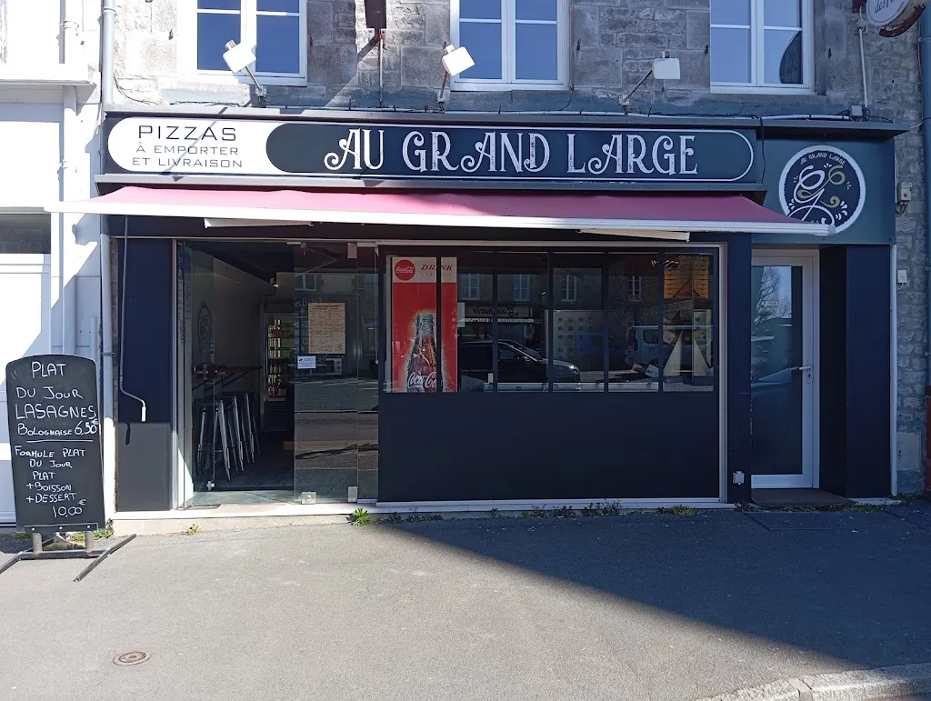 Au Grand Large restaurant in Montmartin-sur-Mer