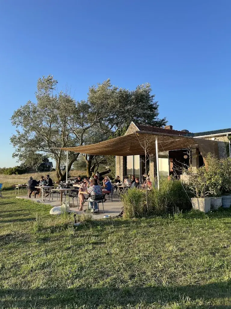 Flora L_Hostellerie de la Baie_Regnéville-sur-Mer_review